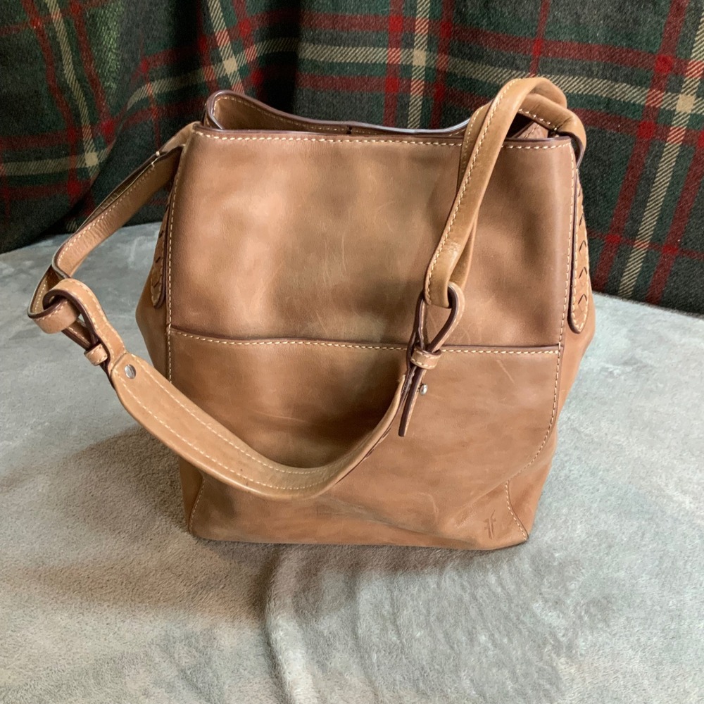 Frye Tan Brown Leather Bucket Bag Woven Detail Shoulder Bag Handbag